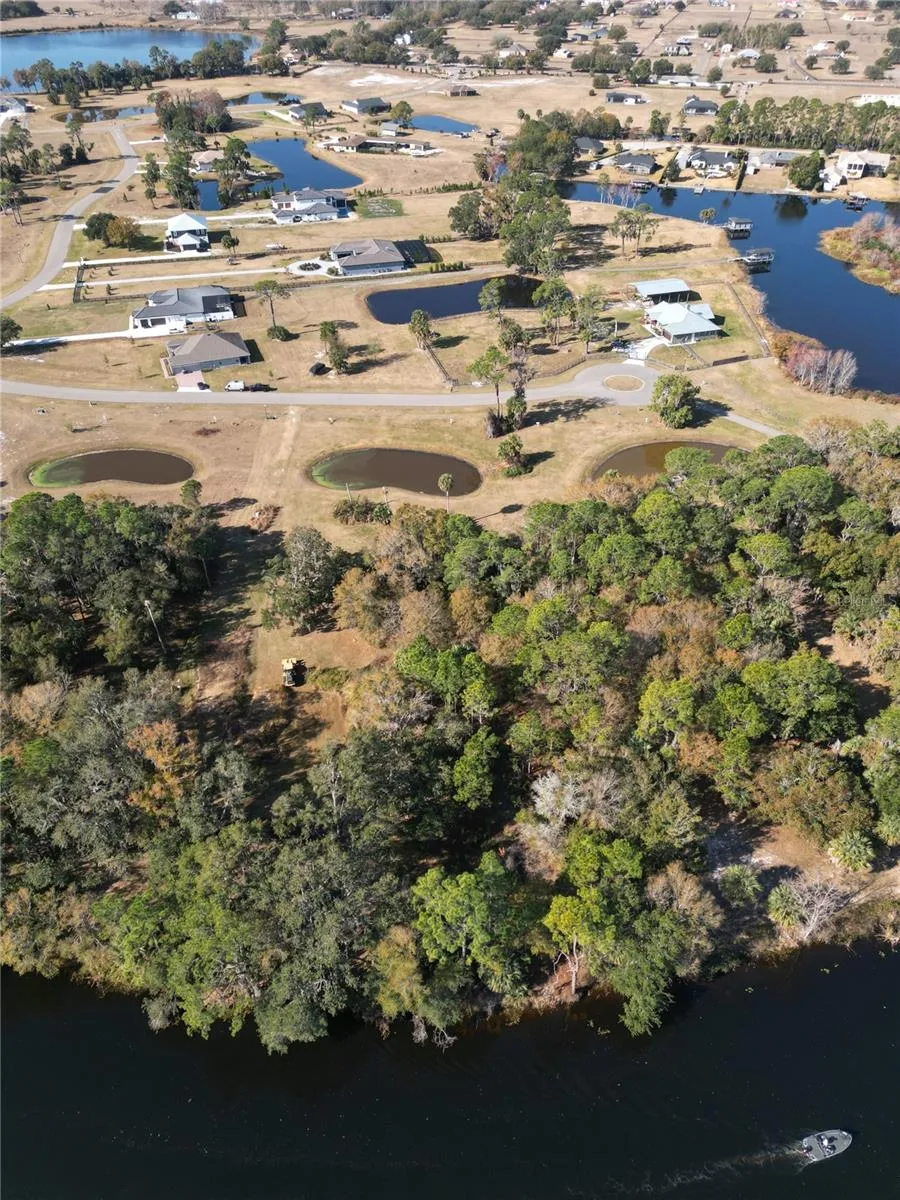 3672 HIDDEN RIVER LANE Tavares, FL 32778