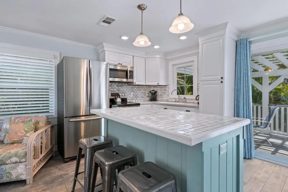 305 57TH STREET #B Holmes Beach, FL 34217