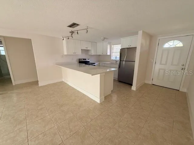 600 RUSSELL STREET Longboat Key, FL 34228