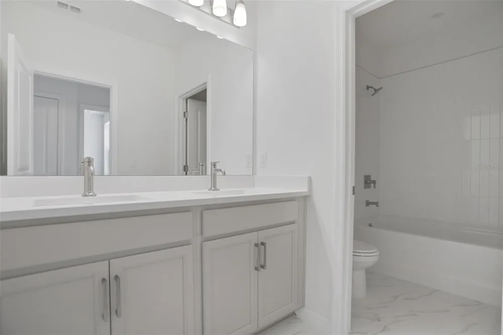 7570 SEA OAK COURT Parrish, FL 34219