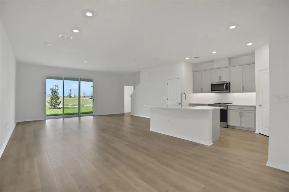 7570 SEA OAK COURT Parrish, FL 34219