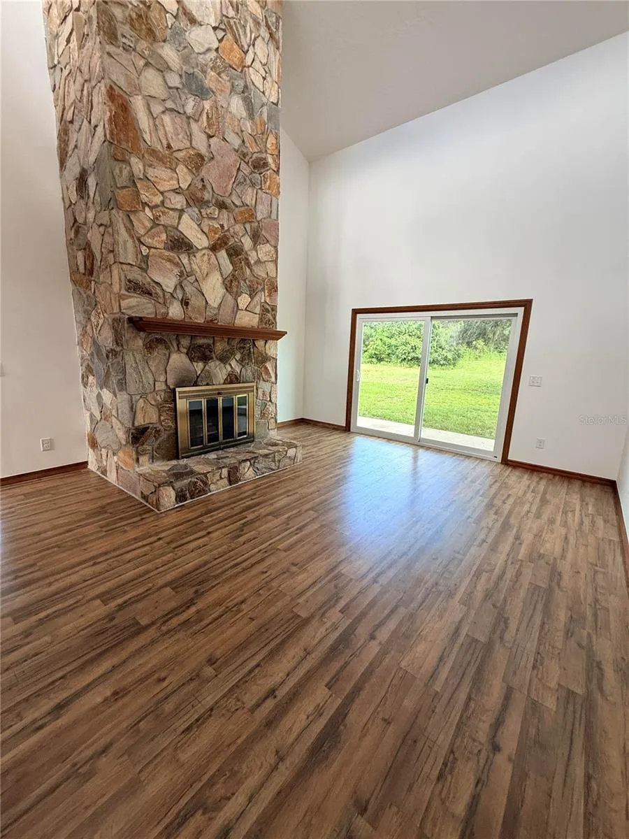 2598 ENTERPRISE OSTEEN ROAD Osteen, FL 32764