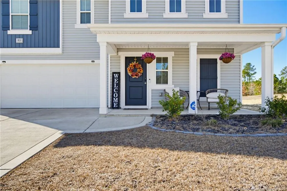 913 Sapphire Stone Lane Hope Mills, NC 28348