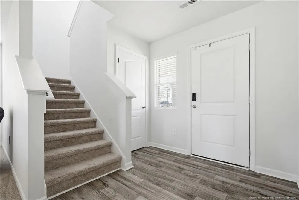 913 Sapphire Stone Lane Hope Mills, NC 28348