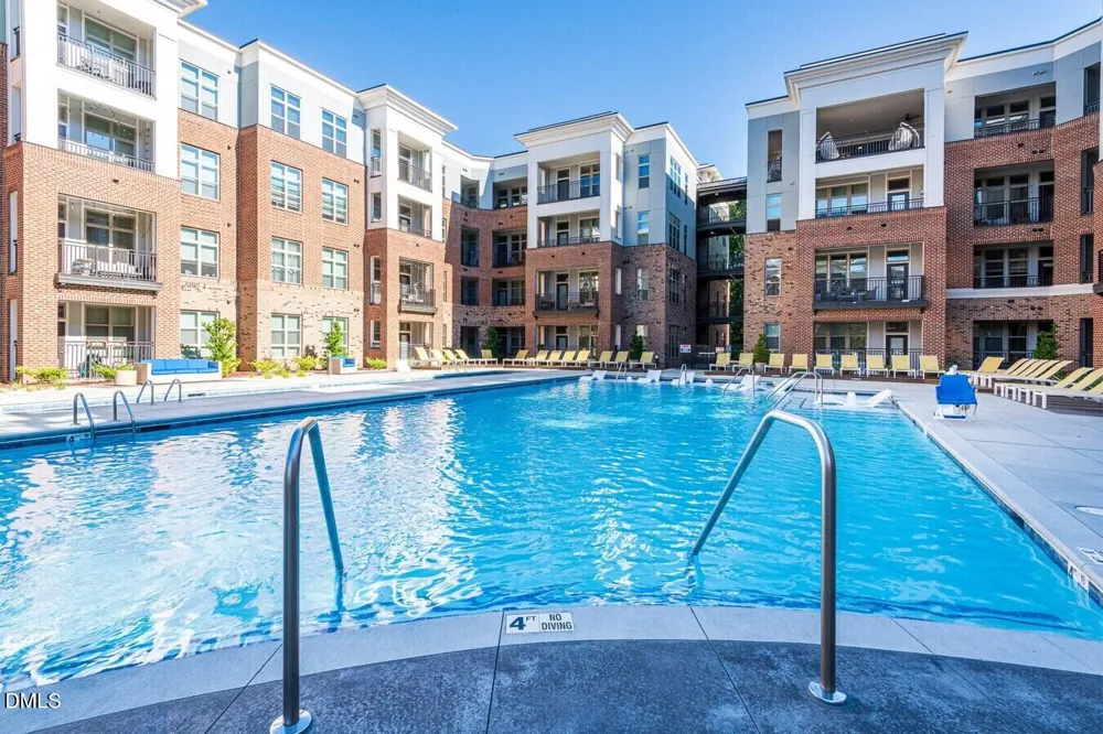 600 Carraway Crossing #B1 Chapel Hill, NC 27516