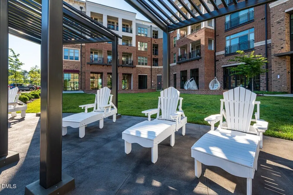600 Carraway Crossing #B1 Chapel Hill, NC 27516