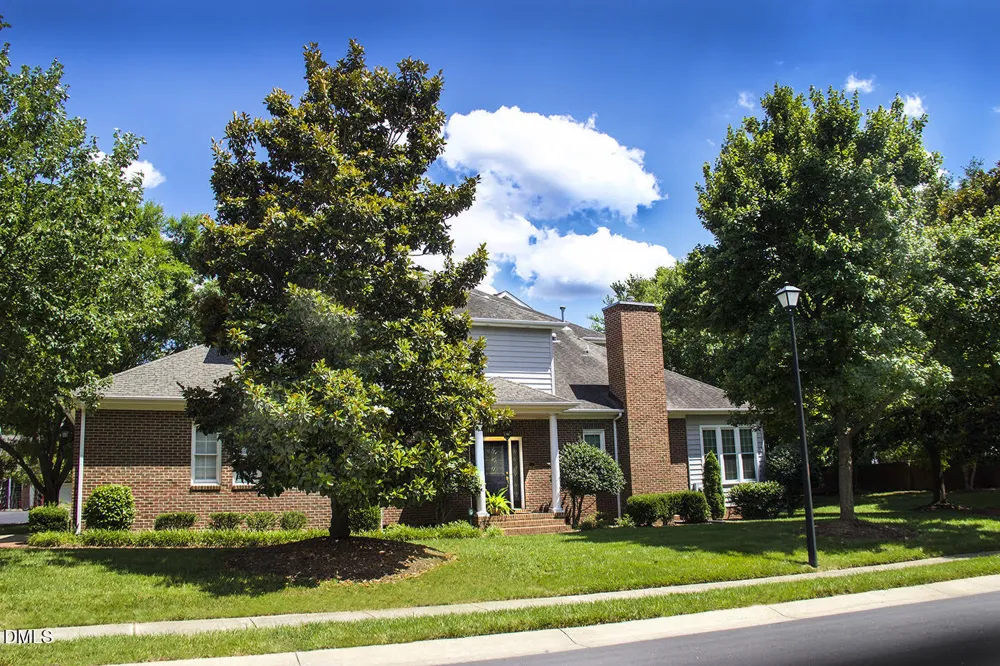 3425 Sir Colleton Court