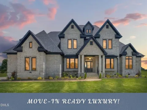 102 Stonewood Place