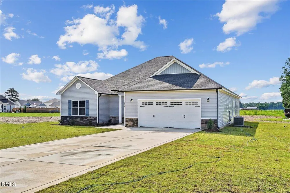 208 Talton Estates Drive Pikeville, NC 27863