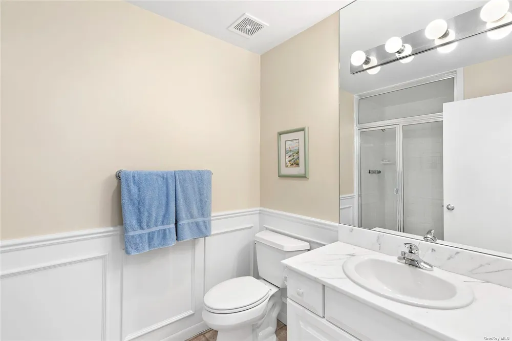 43 Bridle Path Westhampton Beach, NY 11978