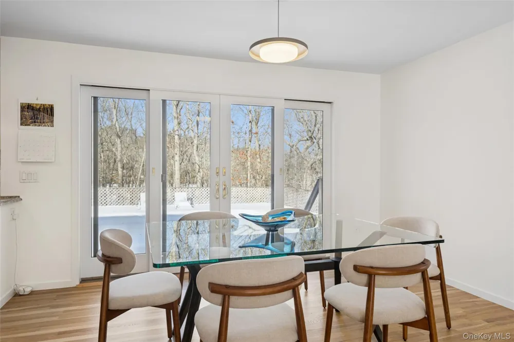 15 Rivers Road East Hampton, NY 11937