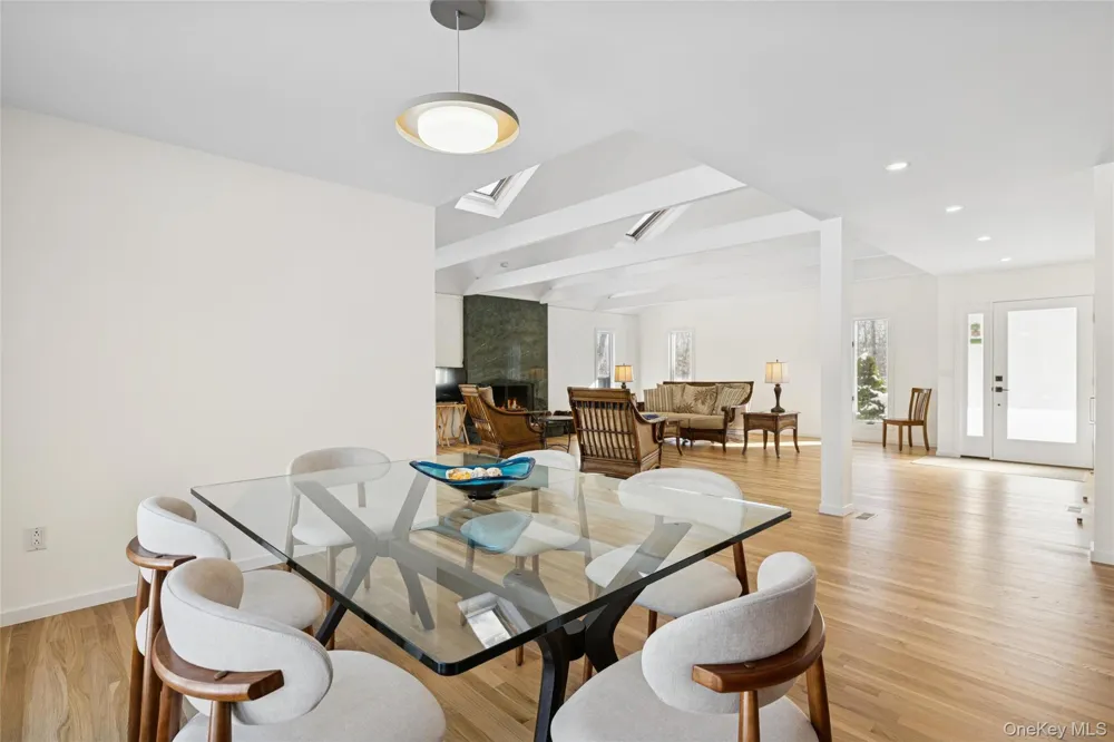 15 Rivers Road East Hampton, NY 11937