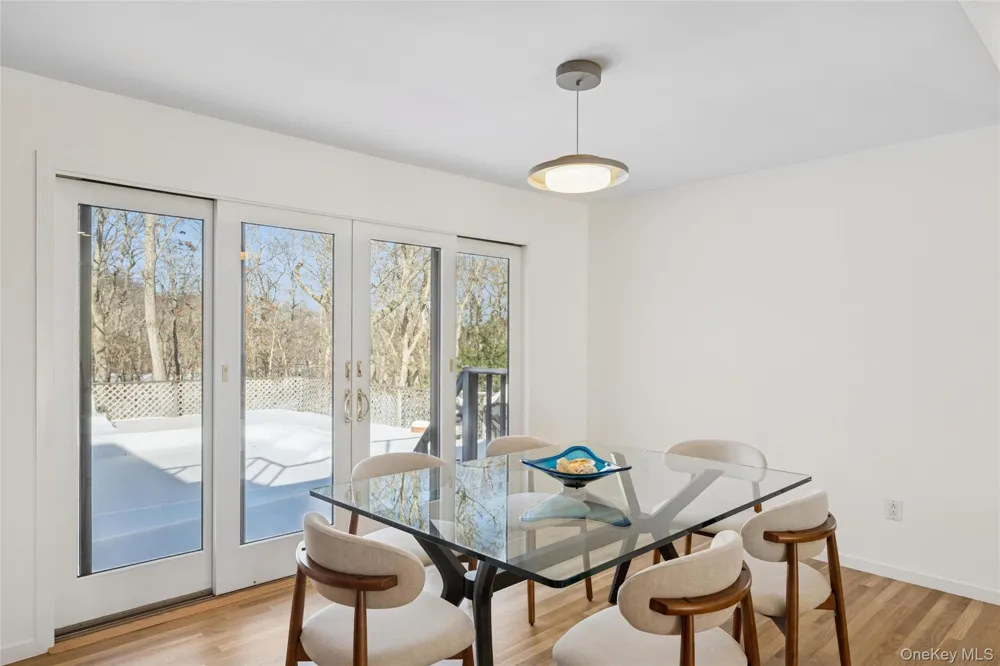 15 Rivers Road East Hampton, NY 11937