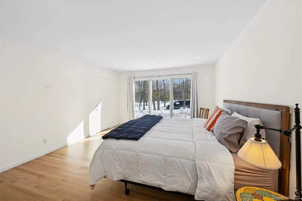 15 Rivers Road East Hampton, NY 11937