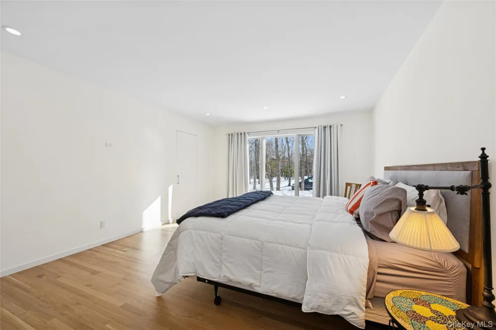 15 Rivers Road East Hampton, NY 11937