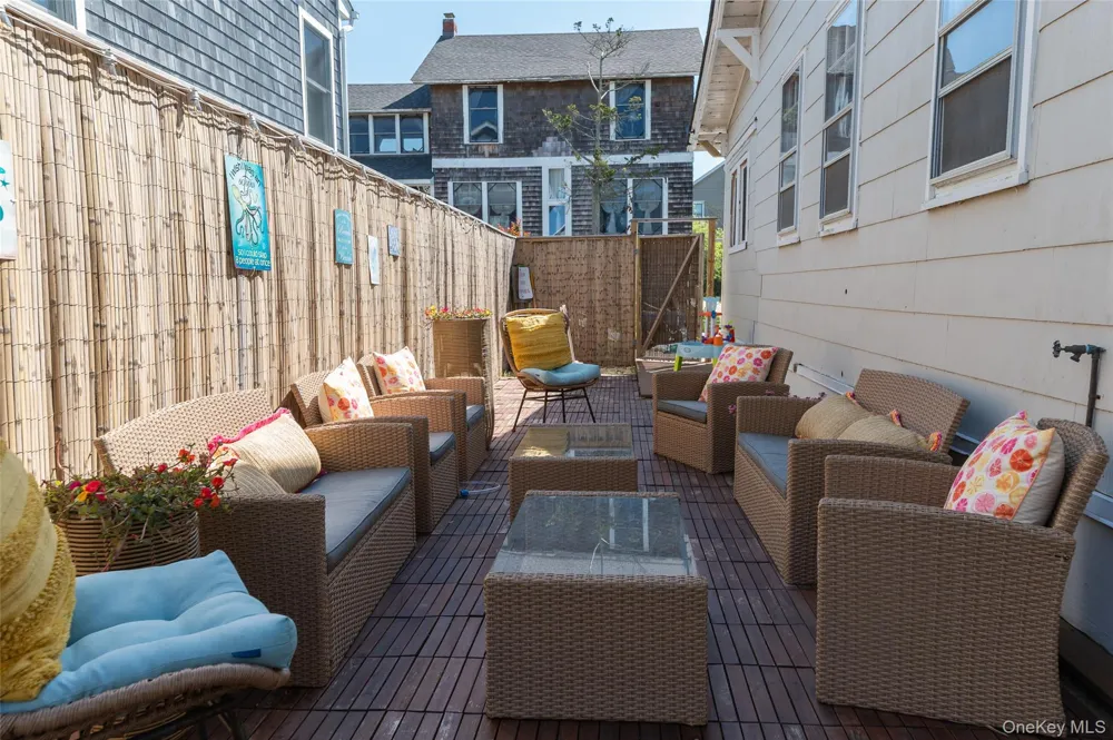 180 Cottage Walk Ocean Beach, NY 11770