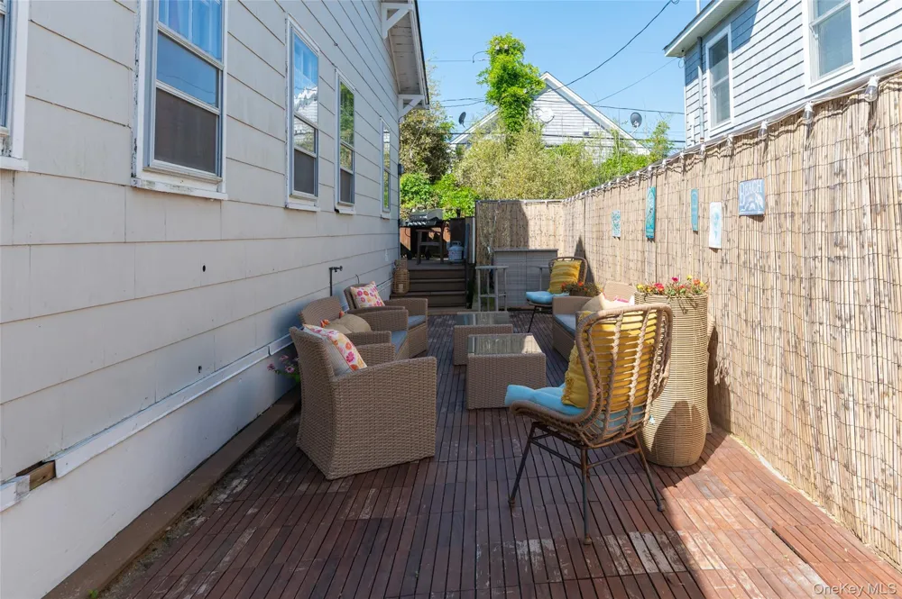180 Cottage Walk Ocean Beach, NY 11770