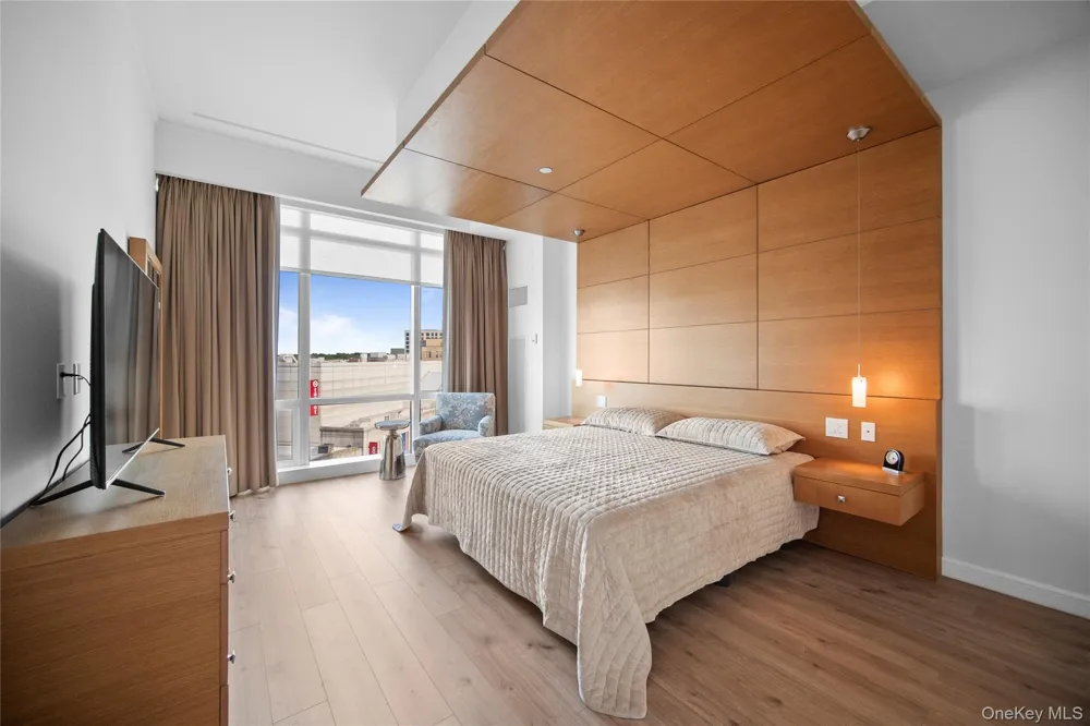 1 Renaissance Square #10D White Plains, NY 10601
