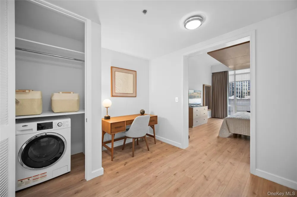 1 Renaissance Square #10D White Plains, NY 10601