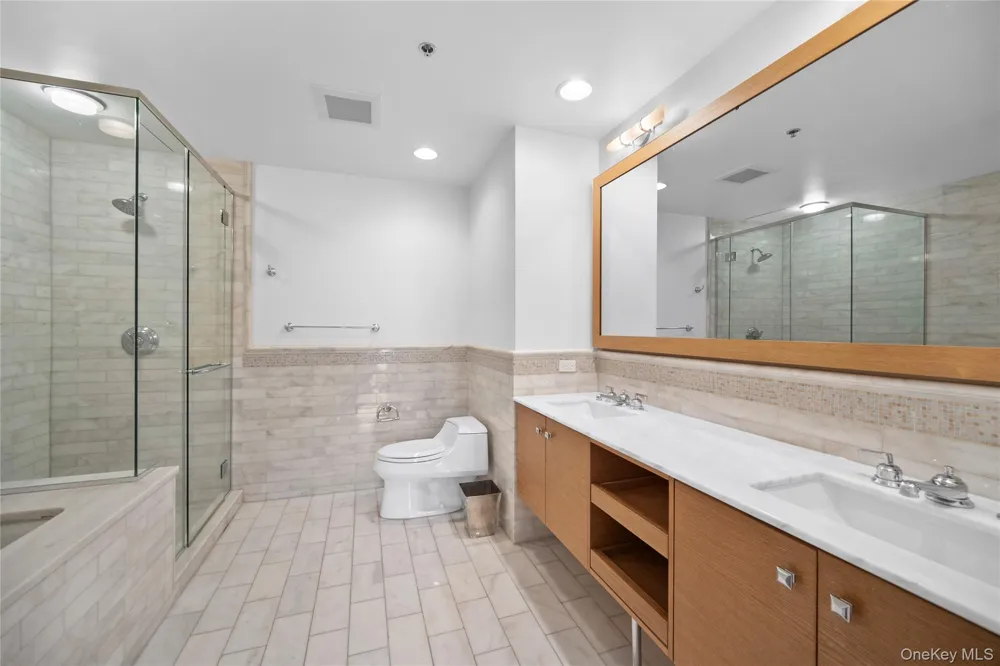 1 Renaissance Square #10D White Plains, NY 10601