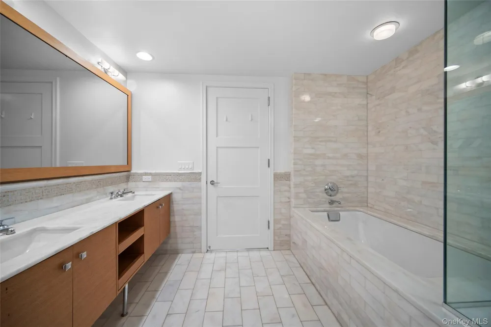 1 Renaissance Square #10D White Plains, NY 10601