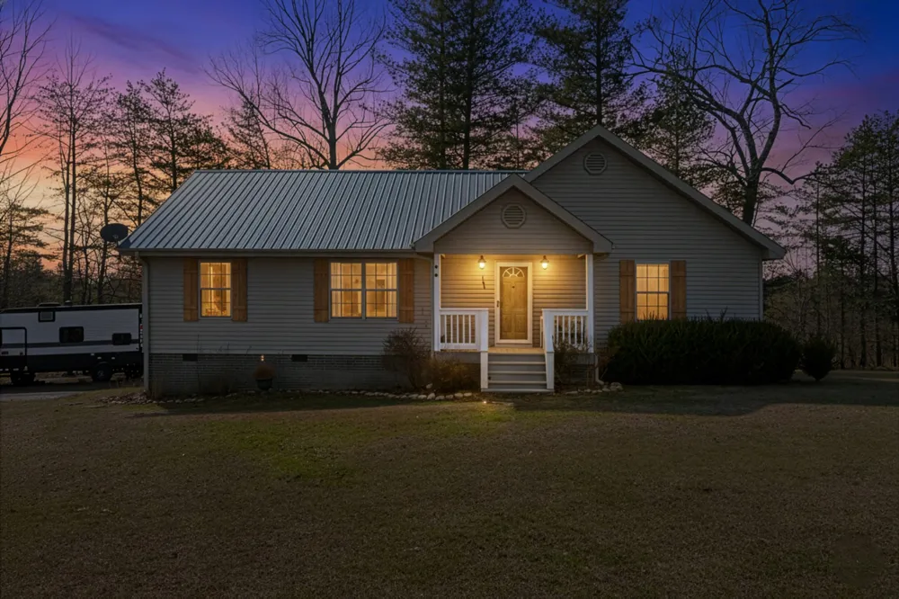 124 Brown Ln Tracy City, TN 37387