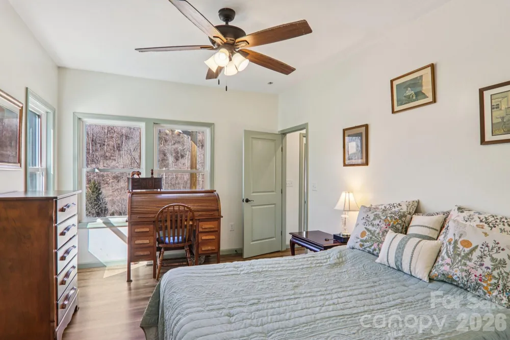 530 Wilson Cove Road Canton, NC 28716