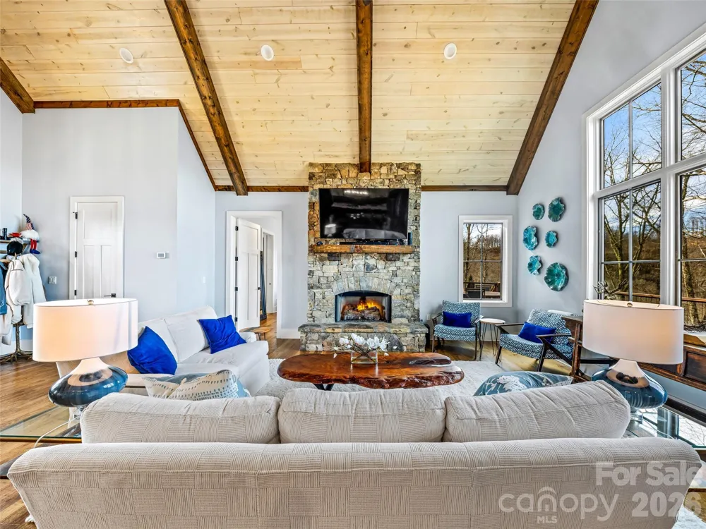 1839 Grandview Drive Tuckasegee, NC 28783