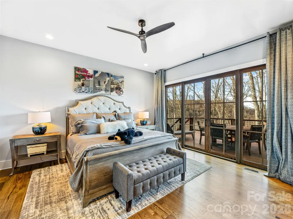 1839 Grandview Drive Tuckasegee, NC 28783