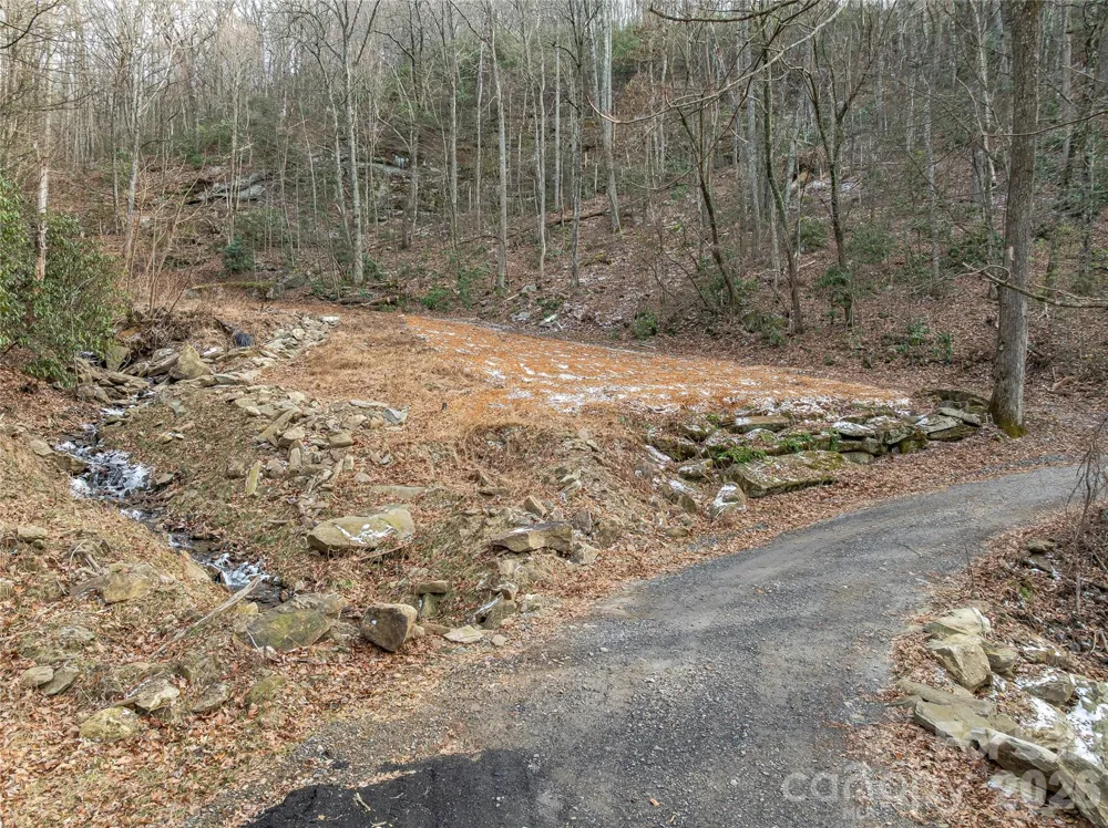 119 Wildflower Cove Drive Swannanoa, NC 28778