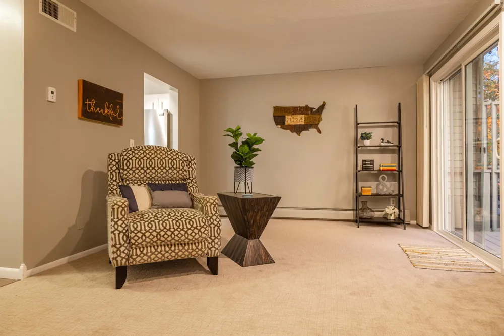 2520 Le Homme Dieu Heights NE #2 Alexandria, MN 56308