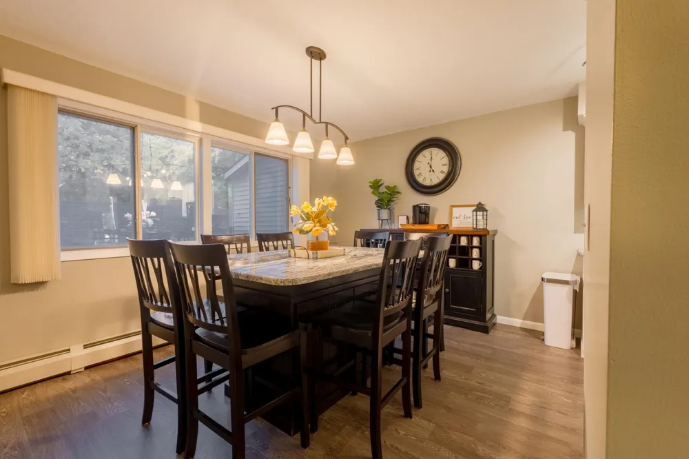 2520 Le Homme Dieu Heights NE #2 Alexandria, MN 56308