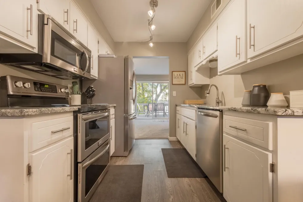 2520 Le Homme Dieu Heights NE #2 Alexandria, MN 56308