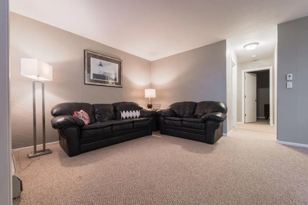 2520 Le Homme Dieu Heights NE #2 Alexandria, MN 56308