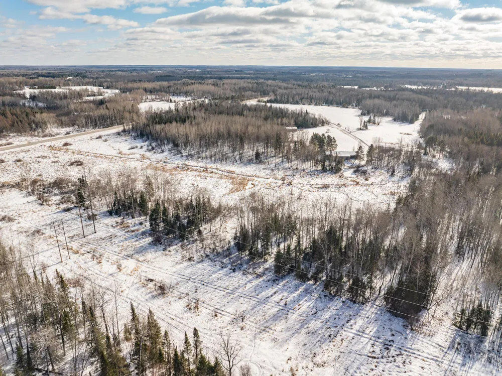 24359 North Road Bovey, MN 55709