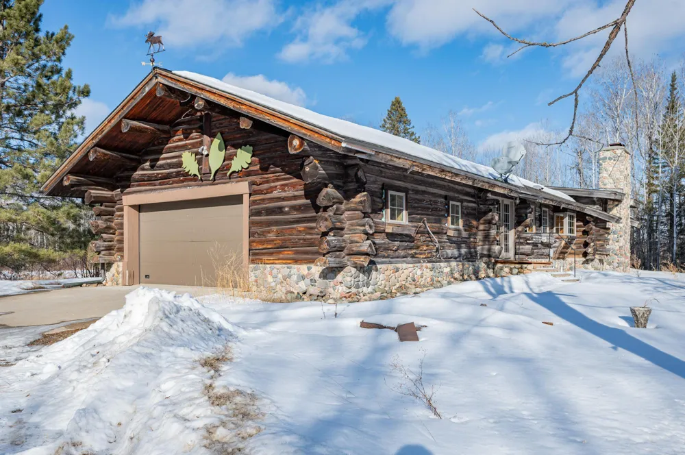 24359 North Road Bovey, MN 55709