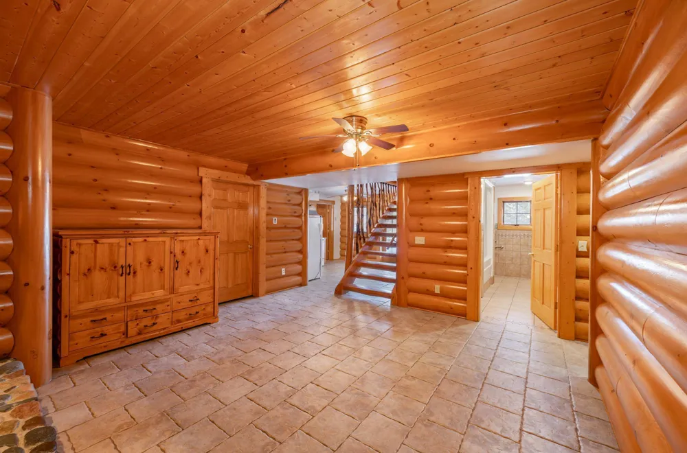 24359 North Road Bovey, MN 55709
