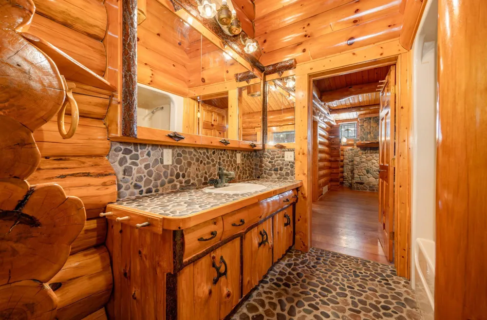 24359 North Road Bovey, MN 55709