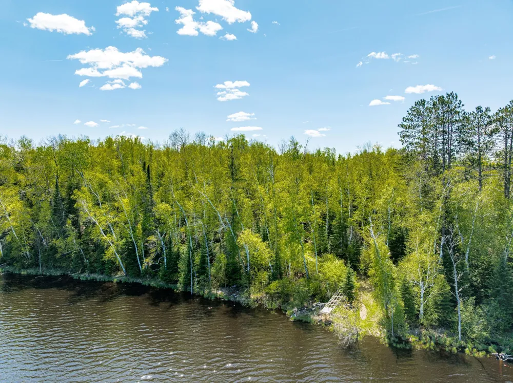 18219 Majestic Hideaway Way Nashwauk, MN 55769