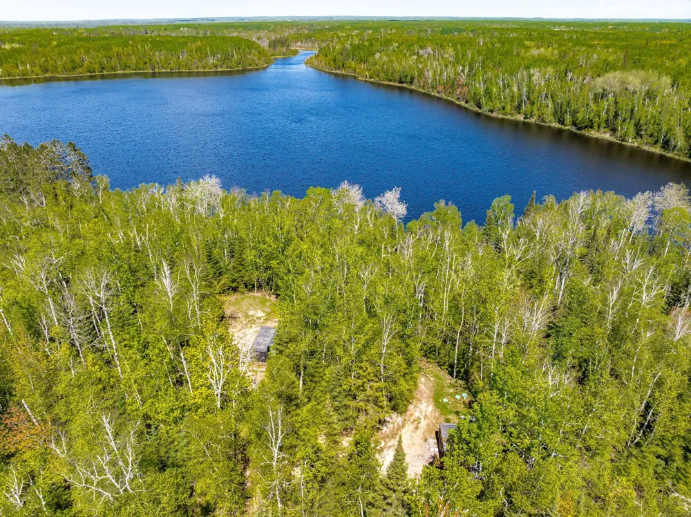 18219 Majestic Hideaway Way Nashwauk, MN 55769
