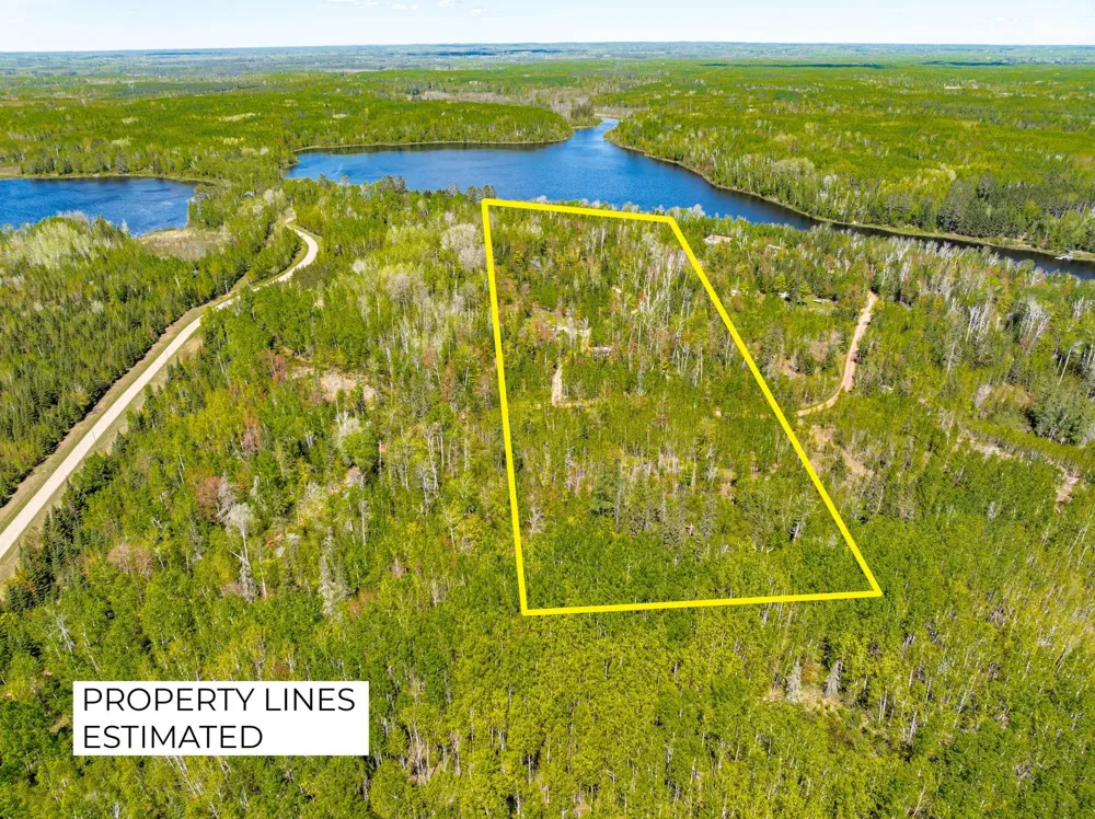 18219 Majestic Hideaway Way Nashwauk, MN 55769