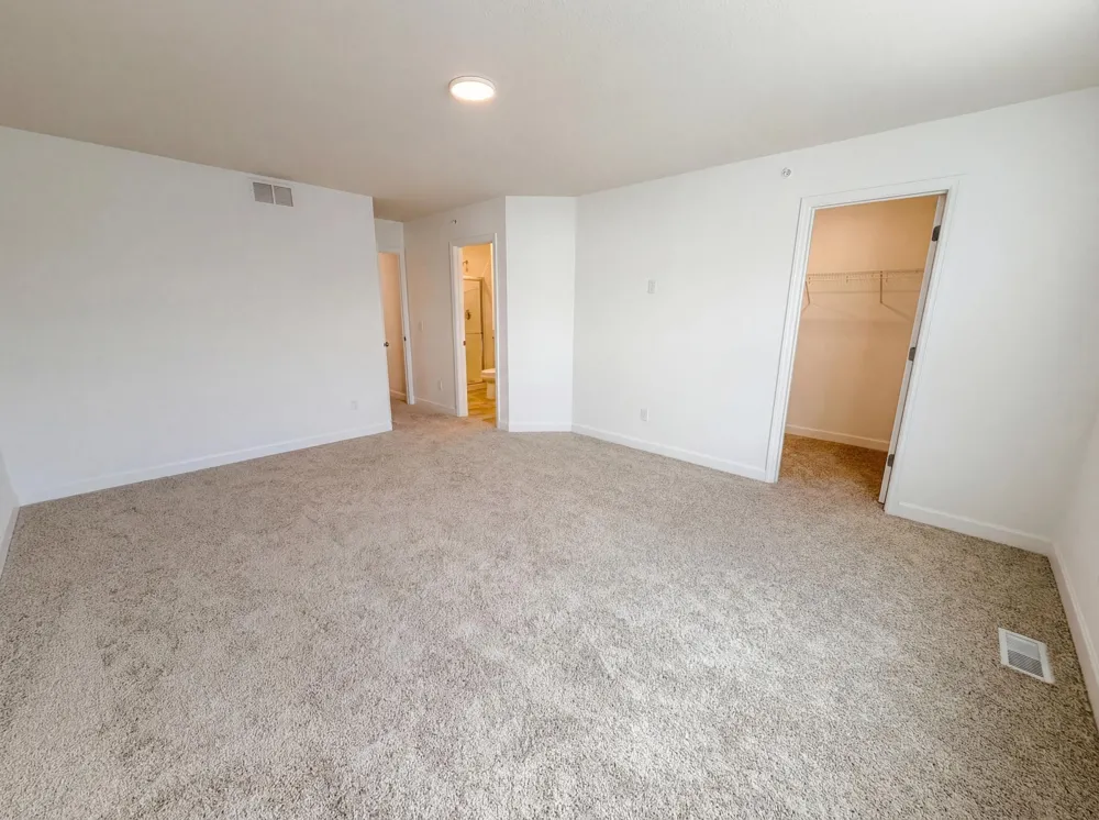 3022 Basswood Street Little Canada, MN 55117