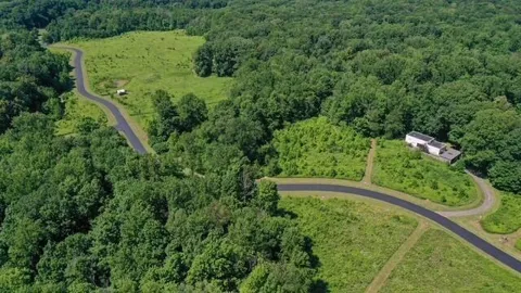6869 Nature Lane
