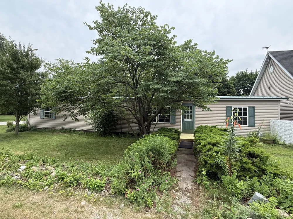 6535 S 375 W North Judson, IN 46366