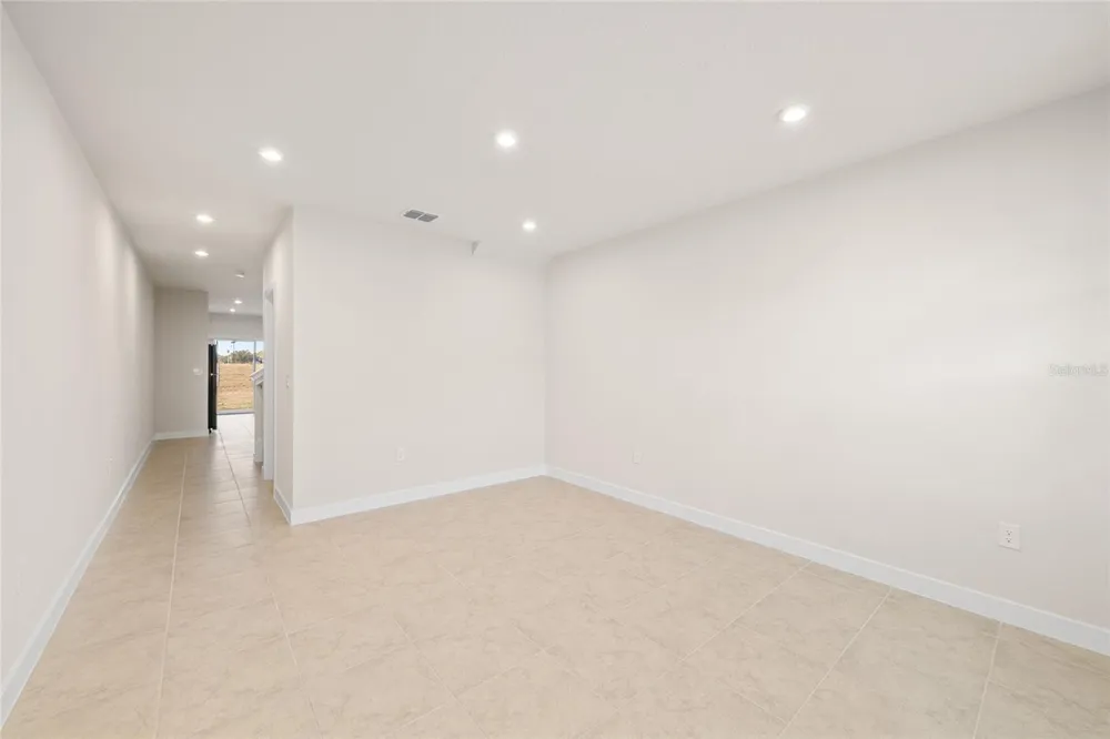 1197 PORT BLUE WAY Lady Lake, FL 32159