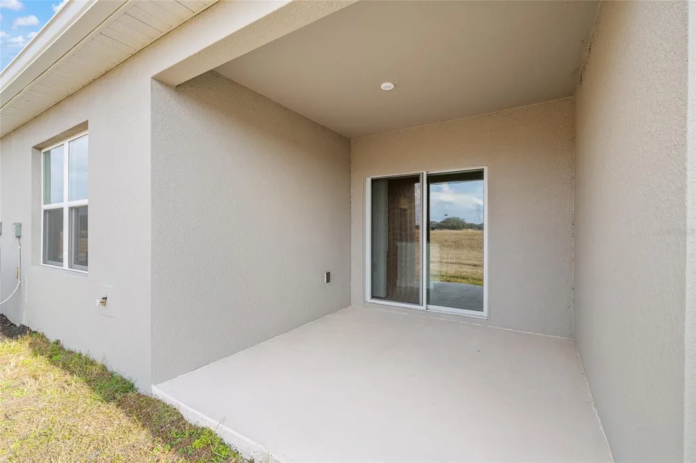 1197 PORT BLUE WAY Lady Lake, FL 32159