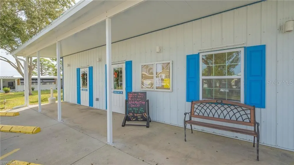 161 TARPON Punta Gorda, FL 33950