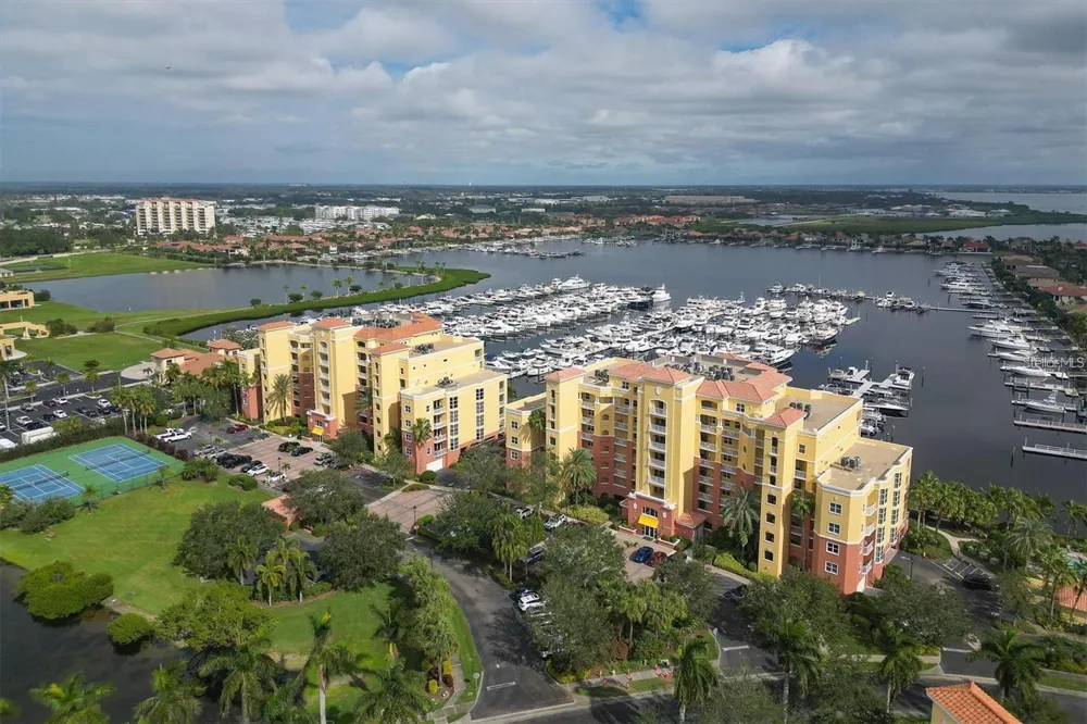 615 RIVIERA DUNES WAY #406 Palmetto, FL 34221