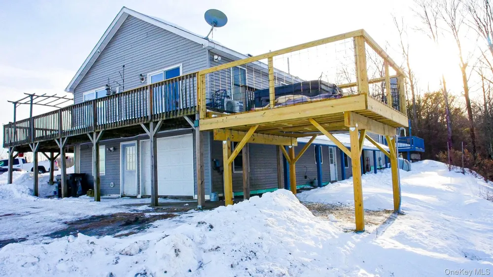 6 Rock View Lane Loch Sheldrake, NY 12759
