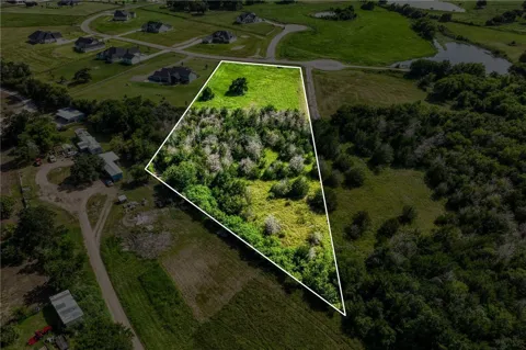 1518 Bluebonnet Ridge Drive